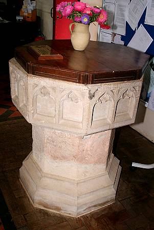 Abbotsbury - The Font